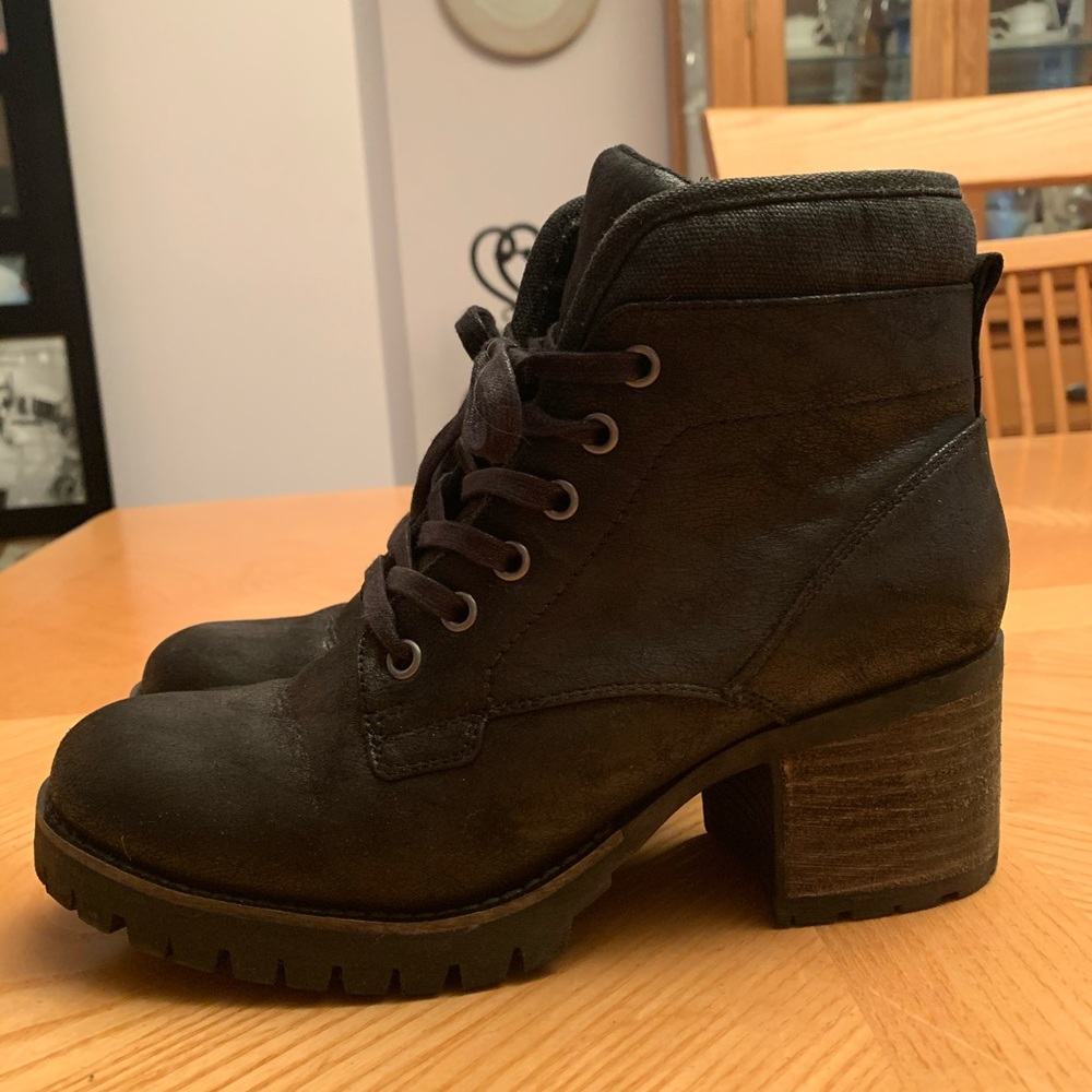 Carlos by Carlos Santana Glinda Boots